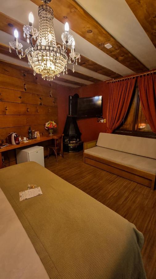 Hotel Giardino Di Pietra Грамаду Екстериор снимка