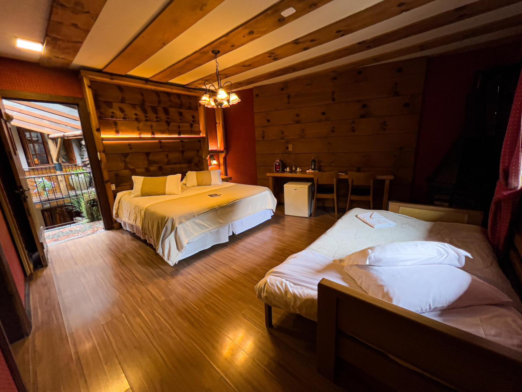 Hotel Giardino Di Pietra Грамаду Екстериор снимка